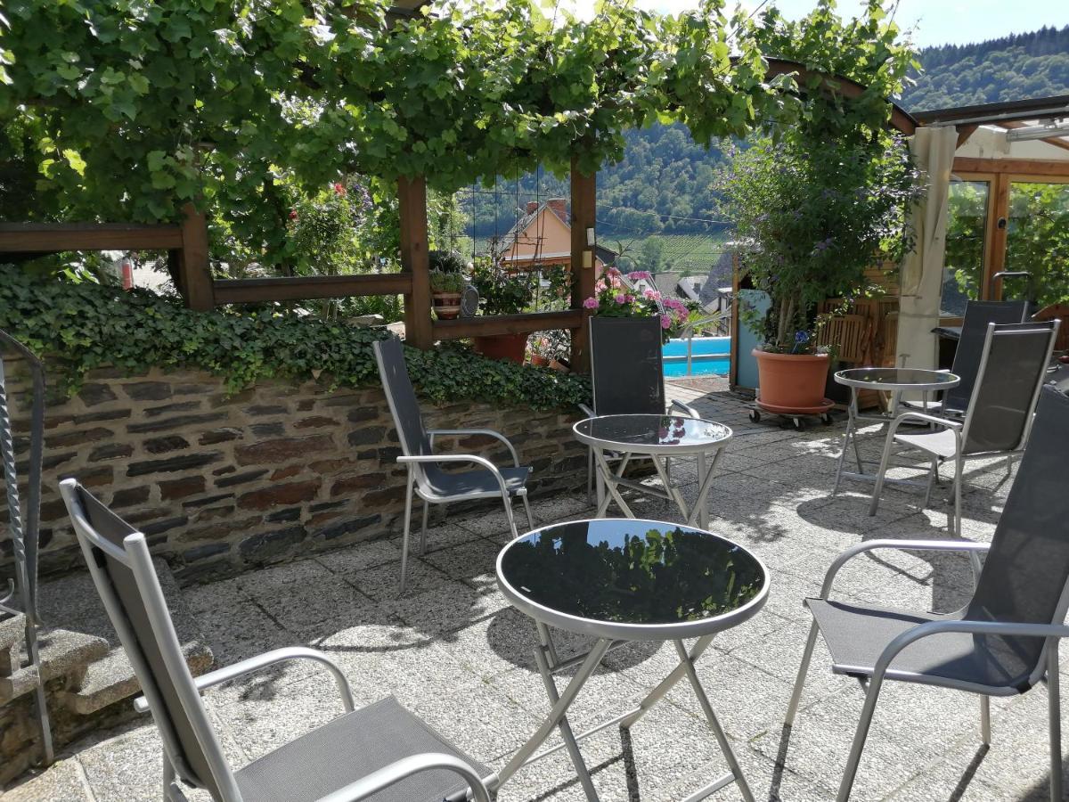 Hotel Weingut Stiftshof Enkirch Exteriér fotografie